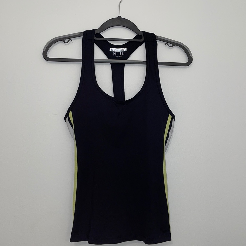 Black Workout Tank with Cups